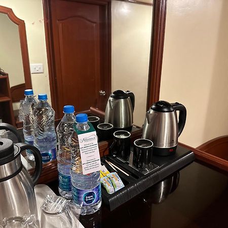 Hotel Annamalai International Пондичерри Экстерьер фото