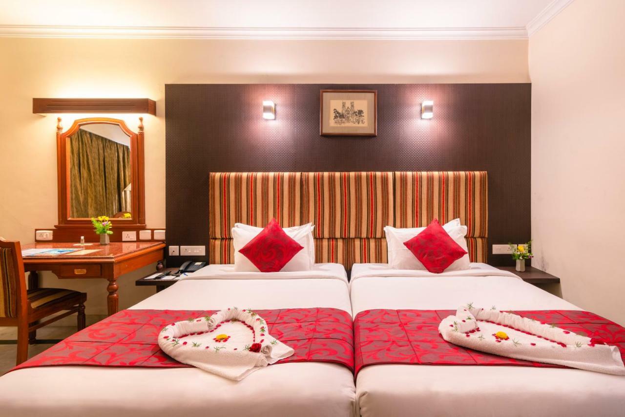 Hotel Annamalai International Пондичерри Экстерьер фото