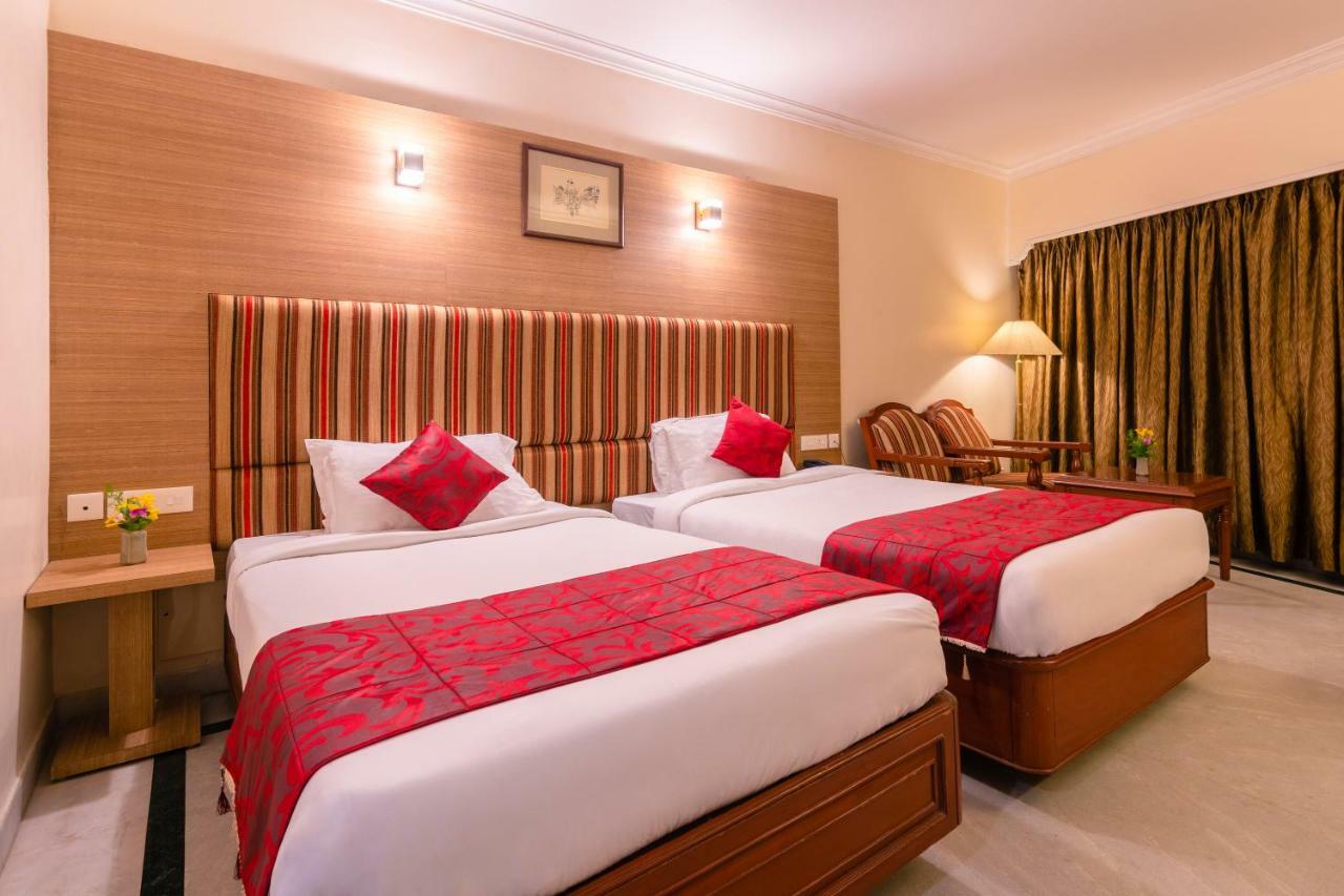 Hotel Annamalai International Пондичерри Экстерьер фото